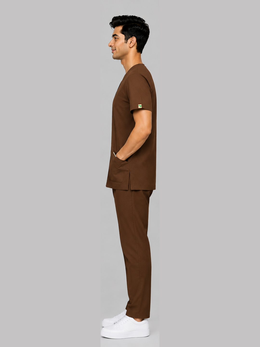 ONYX 4 POCKET V NECK MEN (BROWN) SCRUB
