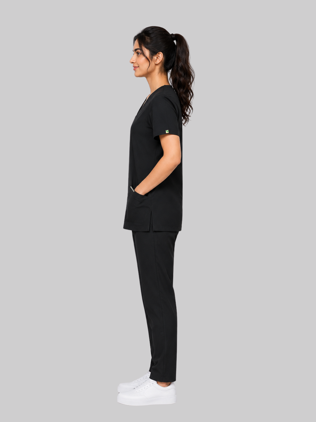ONYX 4 POCKET V NECK WOMEN (BLACK) SCRUB