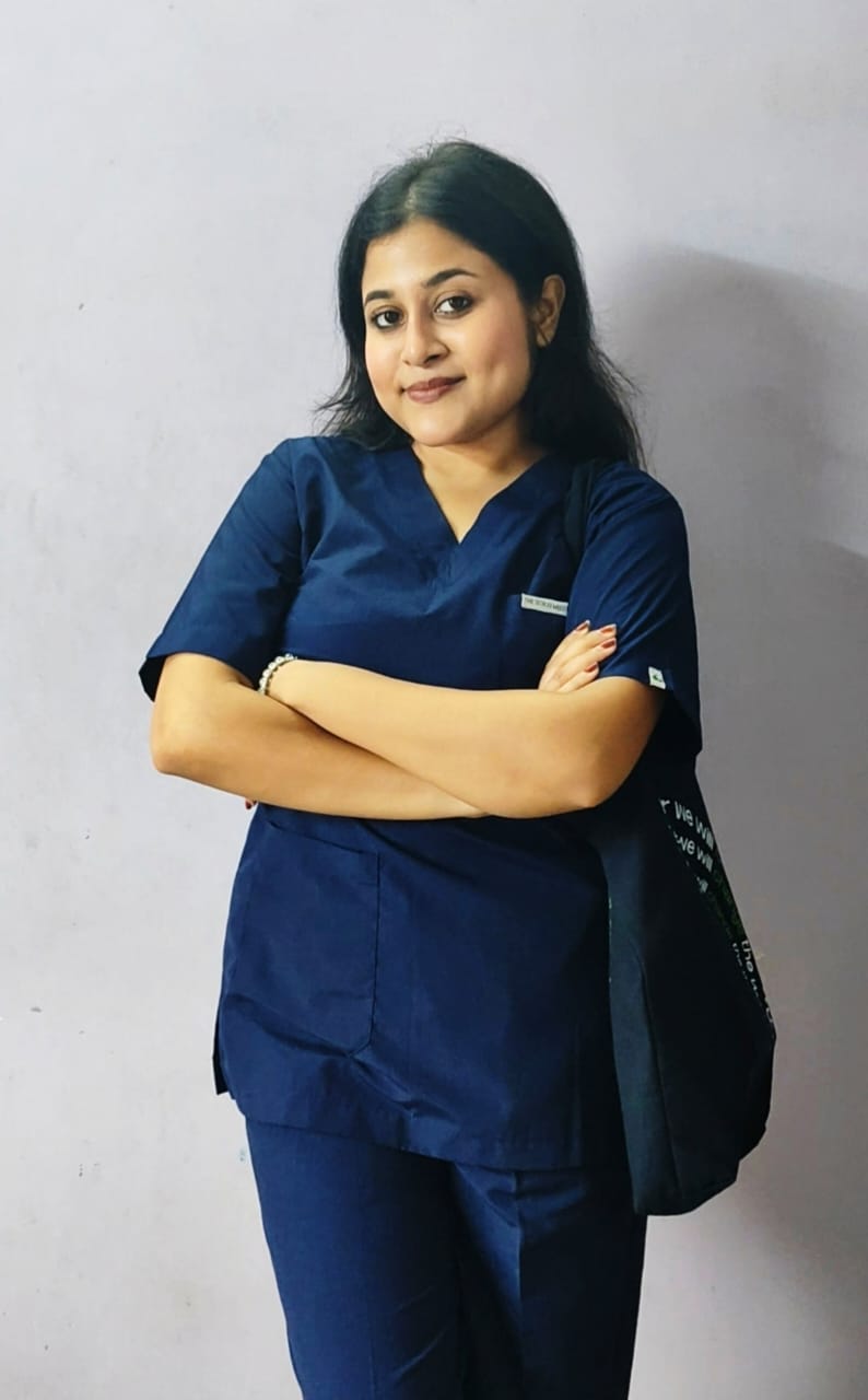 PRESTIGE 4 POCKET V NECK (NAVY BLUE) WOMEN SCRUB